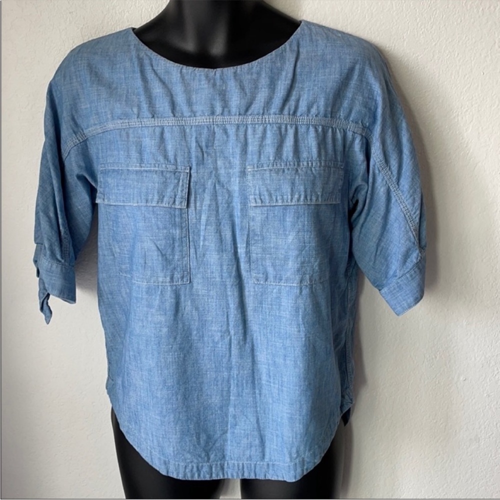 Chloe Chambray Top‎